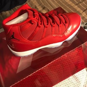 Air Jordan 11 Retro GS 'Win Like '96'
10 1/2